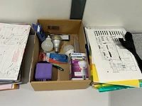 Bureau - afbeelding 5 van  5