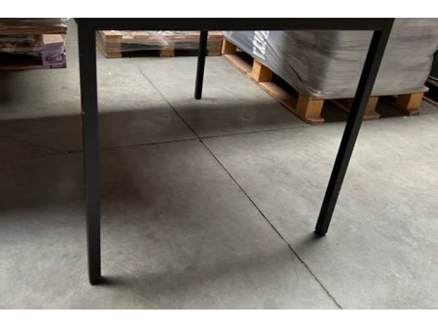 Bureau - afbeelding 3 van  3