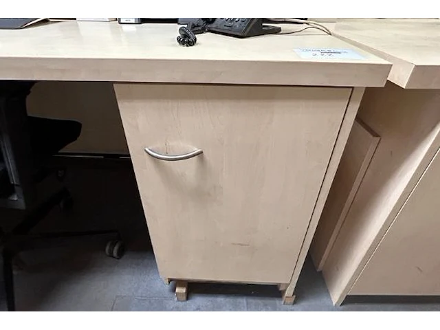 Bureau - afbeelding 2 van  6