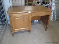Bureau - afbeelding 1 van  2