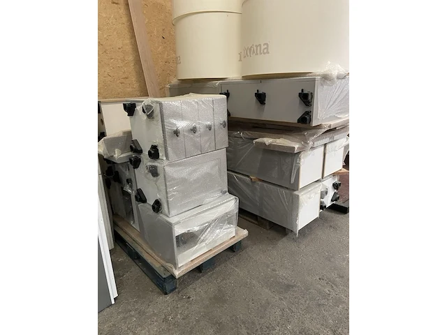 Bureau - afbeelding 6 van  9