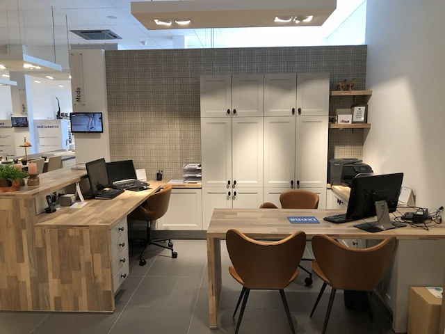 Bureau - afbeelding 9 van  9