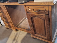 Bureau - afbeelding 1 van  2