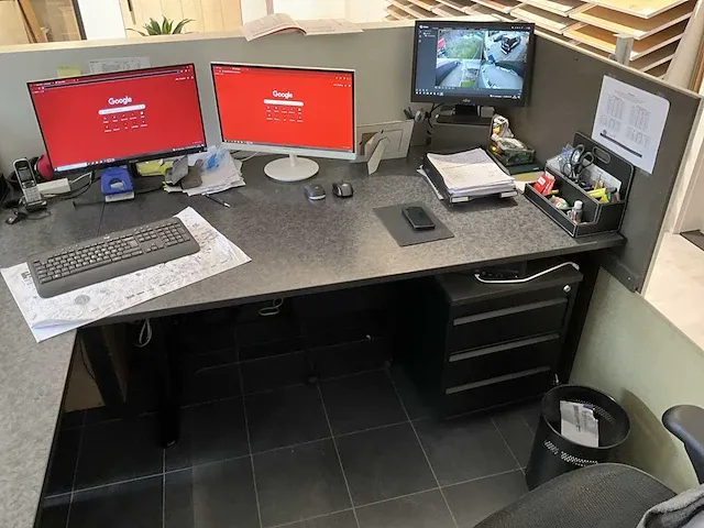 Bureau - afbeelding 2 van  6