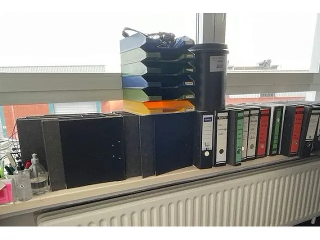 Bureaumateriaal - afbeelding 4 van  4