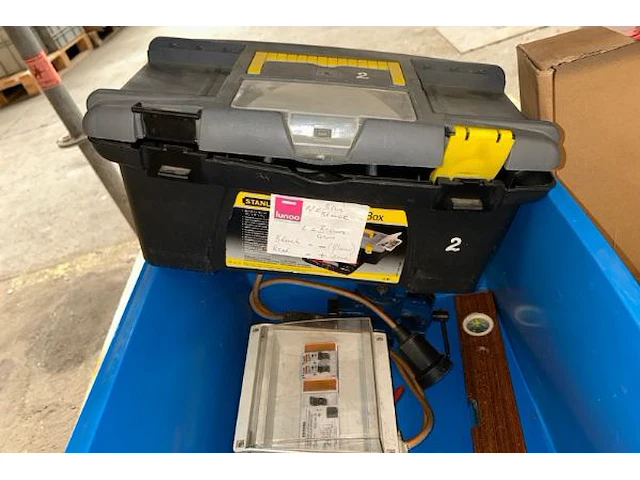 Bureaumateriaal - afbeelding 4 van  4