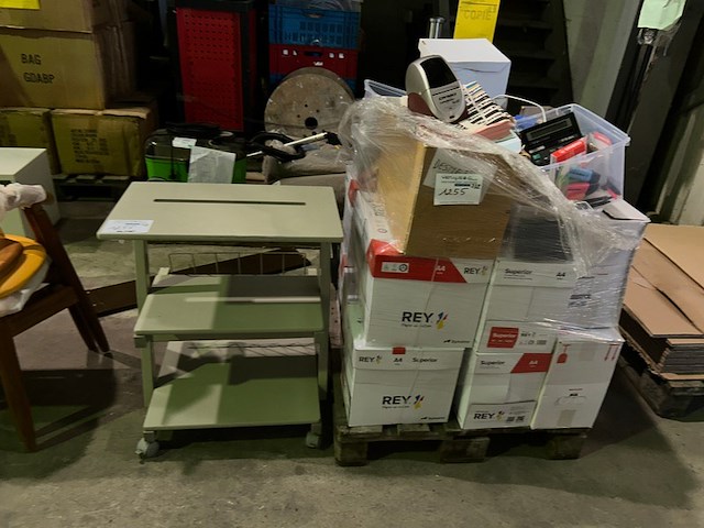 Bureaumateriaal - afbeelding 1 van  11