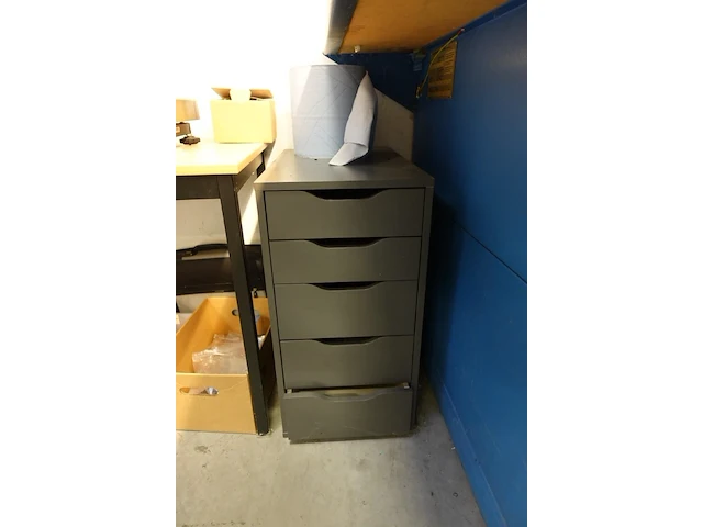 Bureauopstelling + toebehoren - afbeelding 2 van  8