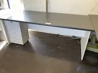 Bureauopstelling - afbeelding 2 van  4