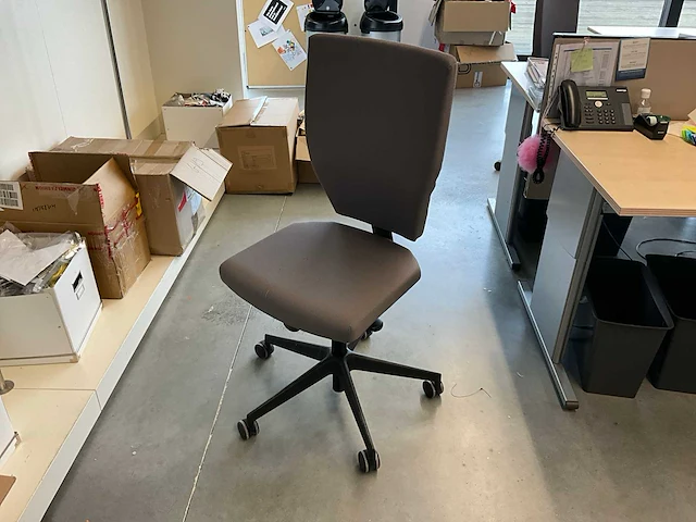 Bureauopstelling - afbeelding 10 van  11