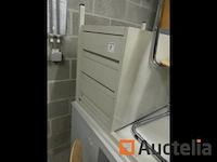 Bureaus + stoelen - afbeelding 5 van  7
