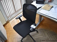 Bureaustoel (staande op eerste verdieping) - afbeelding 1 van  1