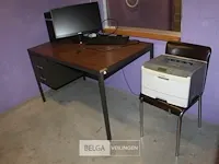 Bureautafel + 4 stoelen - afbeelding 1 van  4