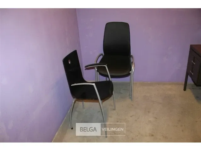 Bureautafel + 4 stoelen - afbeelding 2 van  4
