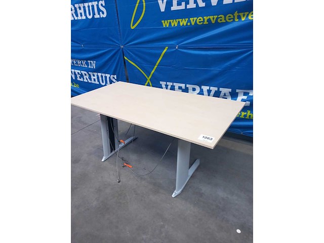 Bureautafel (4x) - afbeelding 1 van  3