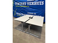 Bureautafel ahrend + stekkerblok (2x) - afbeelding 1 van  4
