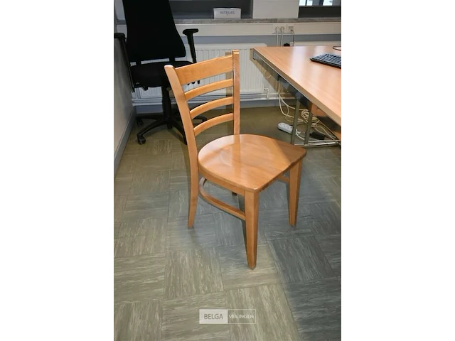 Bureautafel + bruine stoel - afbeelding 4 van  4