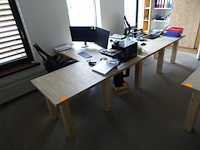 Bureautafel in hout - afbeelding 2 van  2