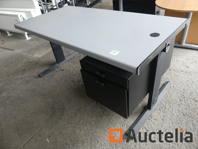 Bureautafel met ladekast - afbeelding 2 van  6