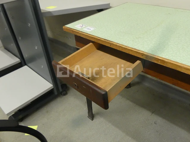 Bureautafel + stoel met armleuningen - afbeelding 5 van  6