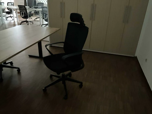 Bureautafel - afbeelding 6 van  8