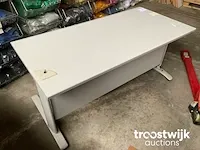 Bureautafel - afbeelding 2 van  3