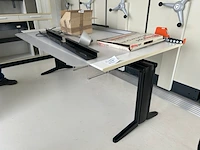 Bureautafel