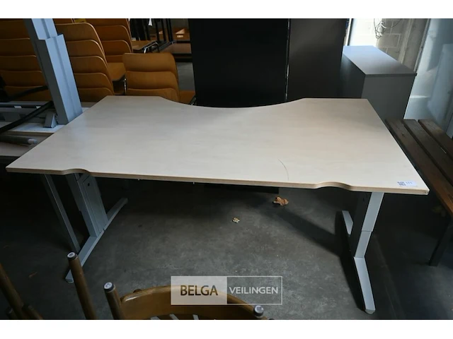 Bureautafel - afbeelding 2 van  4