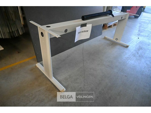 Bureautafel - afbeelding 3 van  5