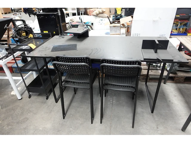 Bureautafel - afbeelding 1 van  4