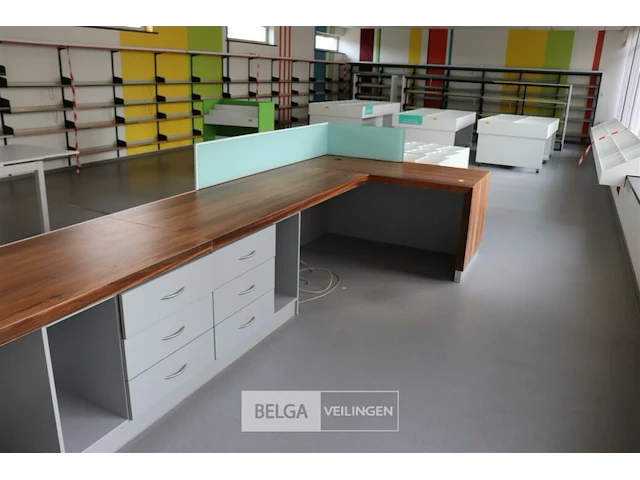 Bureel toog combinatie - afbeelding 4 van  5