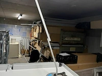 Bureellamp u-line designed bij maarten van serveren - afbeelding 2 van  2