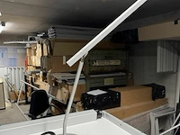Bureellamp u-line designed bij maarten van serveren - afbeelding 1 van  1