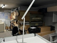 Bureellamp u-line designed bij maarten van serveren - afbeelding 1 van  1