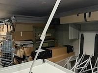 Bureellamp u-line designed bij maarten van serveren - afbeelding 1 van  1
