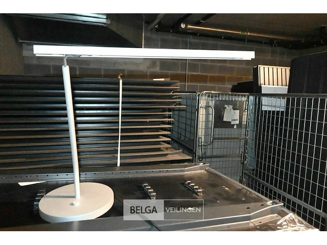 Bureellamp u-line - afbeelding 1 van  4
