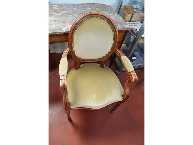 Bureeltje louis xvi marmeren blad 5 laden , stoel met armleuning louis xvi stoffen zit en rug - afbeelding 8 van  9