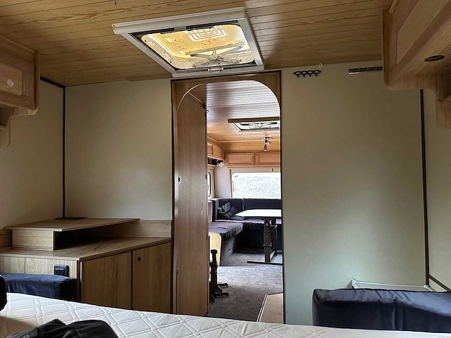 Burstner - 680 - caravan - afbeelding 4 van  29
