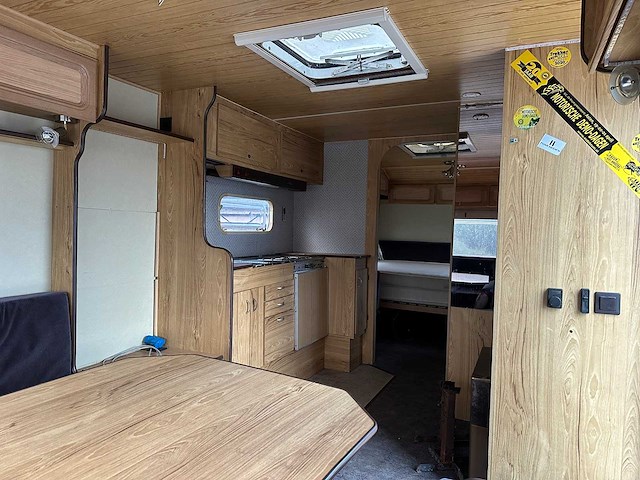 Burstner - 680 - caravan - afbeelding 11 van  29