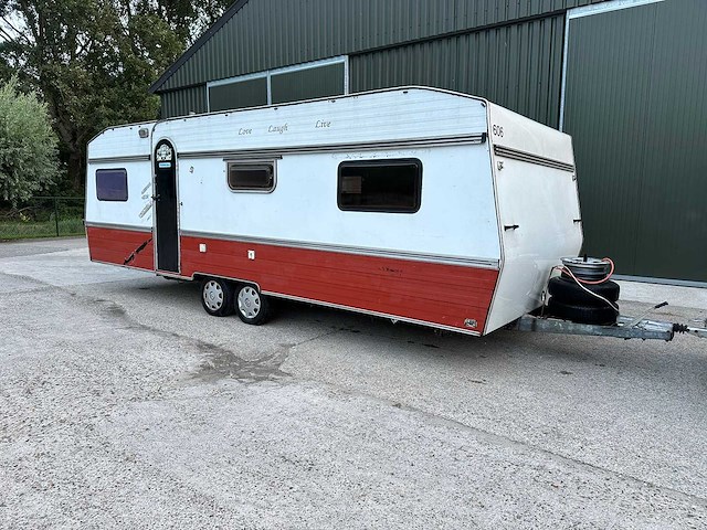 Burstner - 680 - caravan - afbeelding 16 van  29