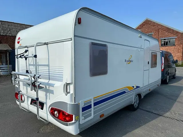 Burstner - ventana - caravan - afbeelding 15 van  18