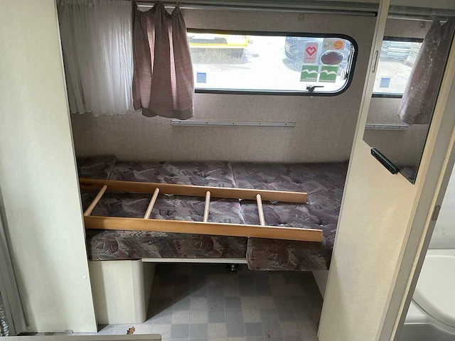 Bürstner 4903tm caravan - afbeelding 14 van  16