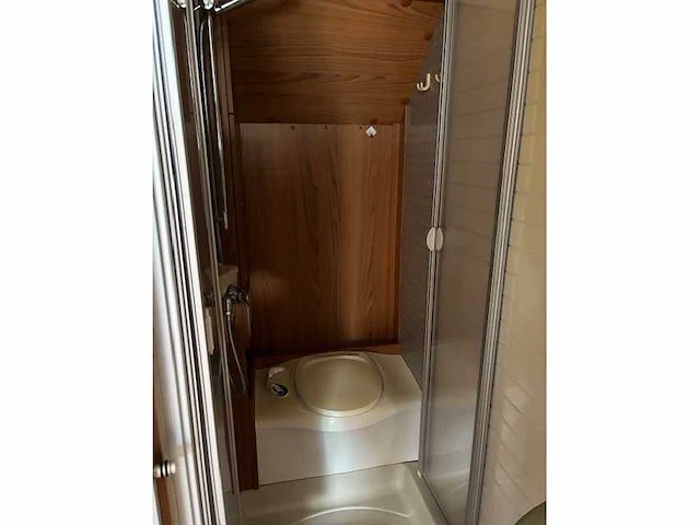 Burstner gmbh 1684 - 2030 - campervan - afbeelding 21 van  37