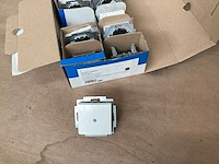 Busch-jaeger blindplaat wit (10x) - afbeelding 1 van  3