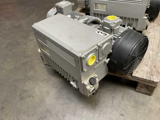 Busch rc 0100 e 503 vacuümpomp - afbeelding 2 van  6