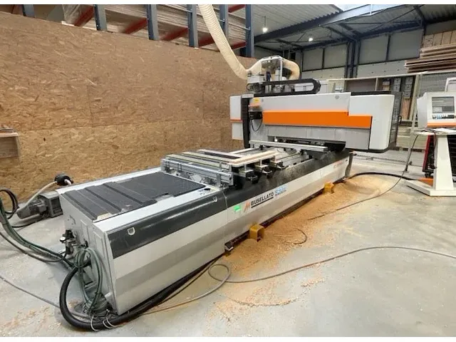 Busellato jet optima cnc bewerkingscentrum - afbeelding 1 van  9