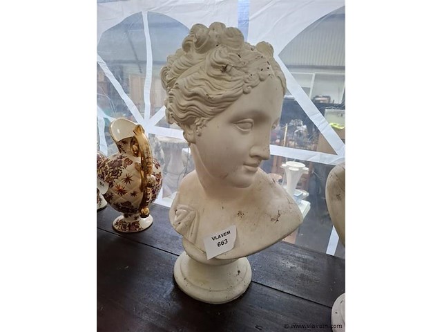 Buste - afbeelding 1 van  1