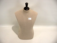 Buste - afbeelding 2 van  4