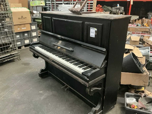 B.van hyfte wandpiano - afbeelding 1 van  5