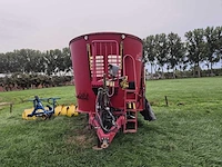 Bvl - 2015 - v-mix24 s2 - voermengwagen - afbeelding 13 van  15
